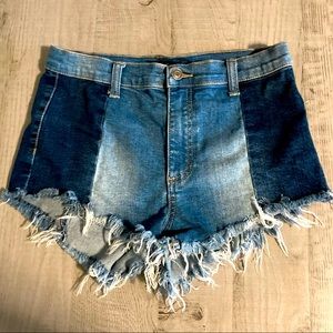 🔴Forever 21 Jean Short Shorts Size M